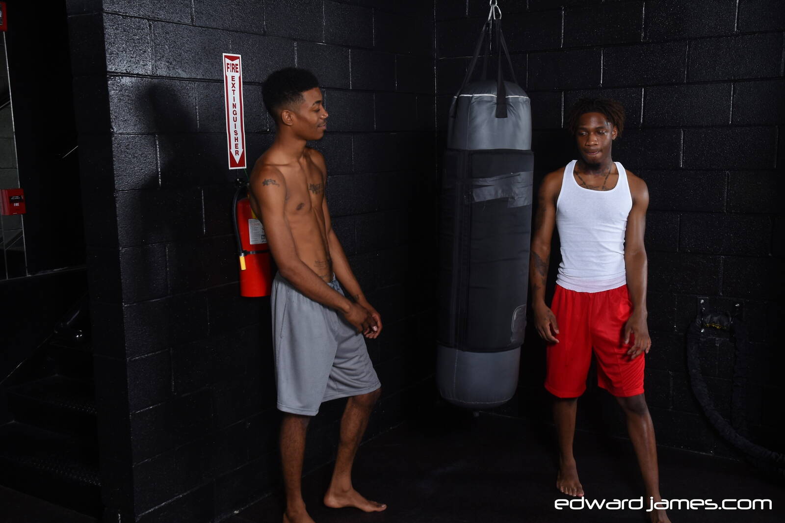 Muscle guy Dreezy and superstud Sleepy Reed in hot queer scene